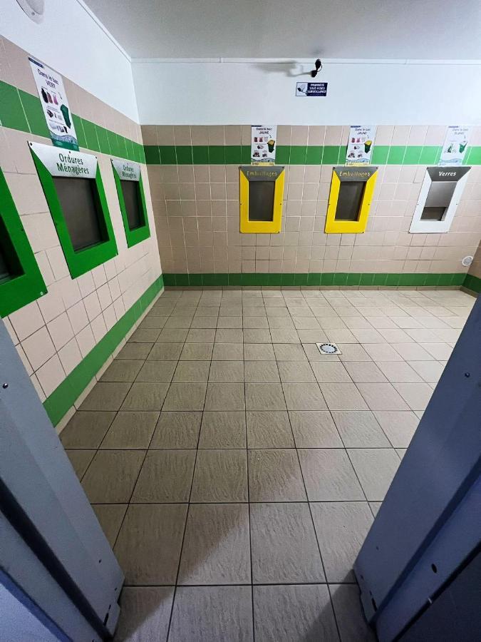 Apartment Near Subway And Supermarket Παρίσι Εξωτερικό φωτογραφία
