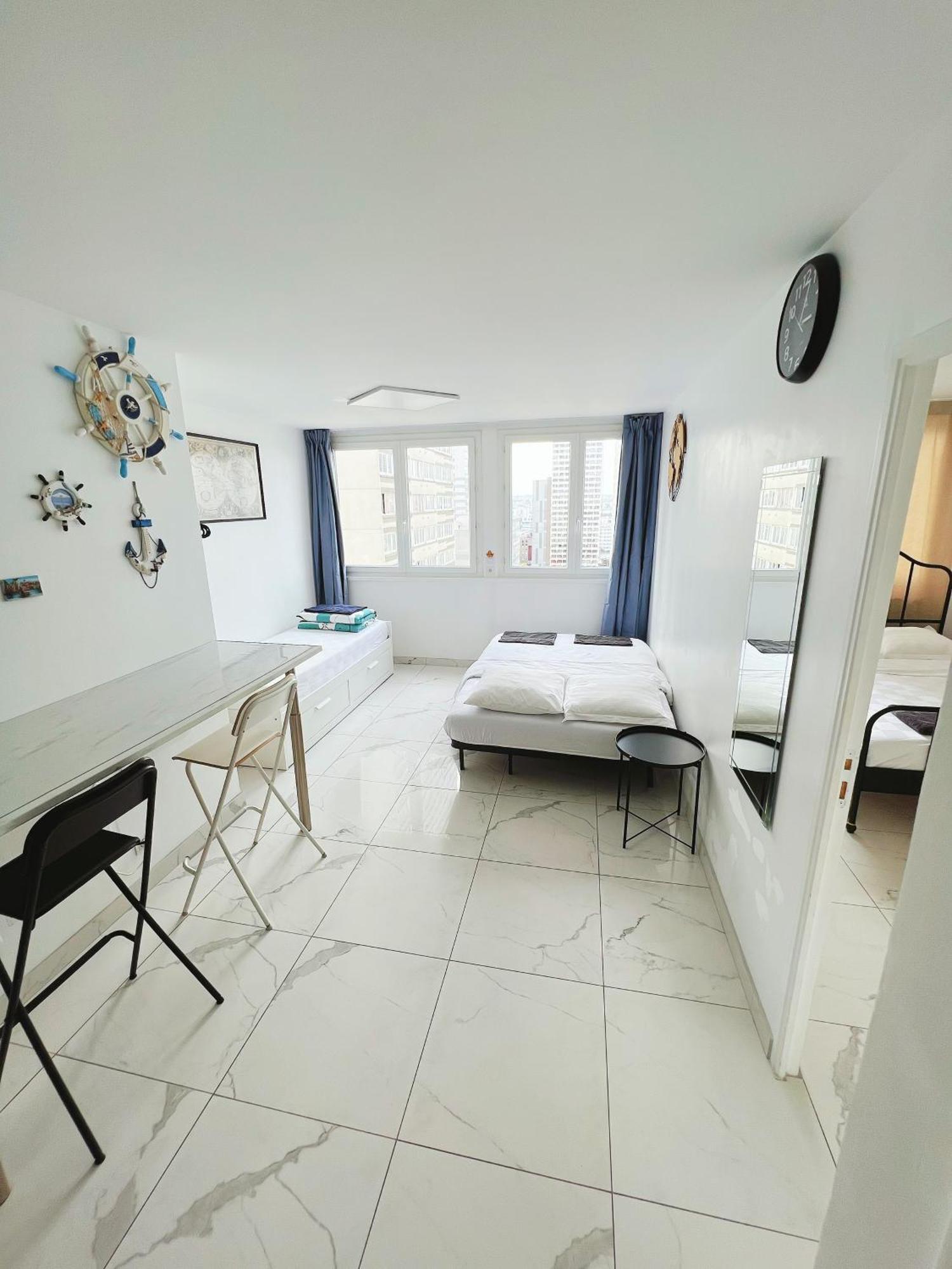 Apartment Near Subway And Supermarket Παρίσι Εξωτερικό φωτογραφία