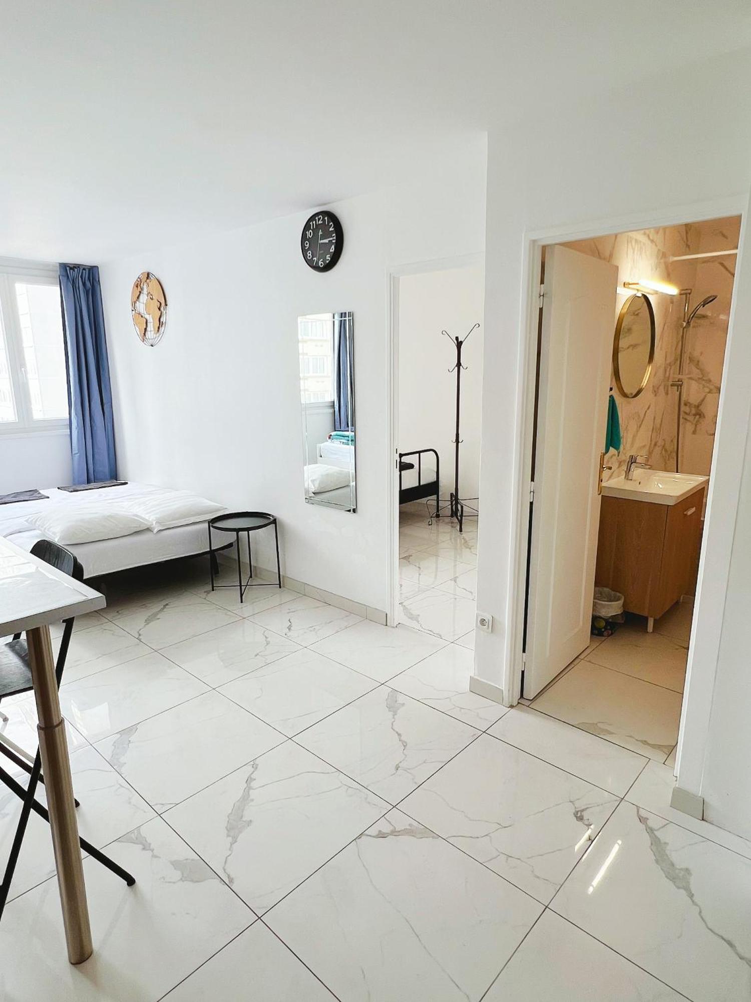 Apartment Near Subway And Supermarket Παρίσι Εξωτερικό φωτογραφία